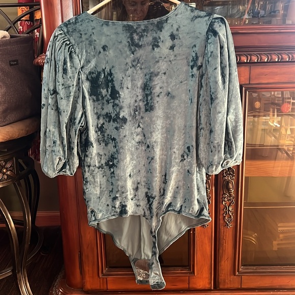 NWT L Intimately Free People velvet body suit - Picture 5 of 5